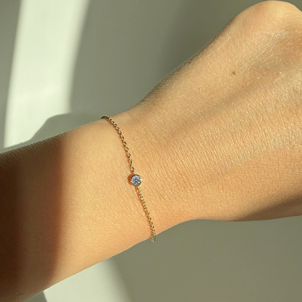 PURE ONE ARMBAND