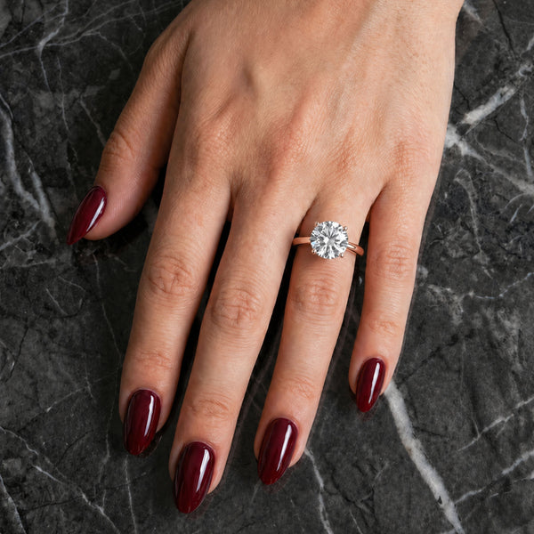 engagement ring with natural diamond 4carats 