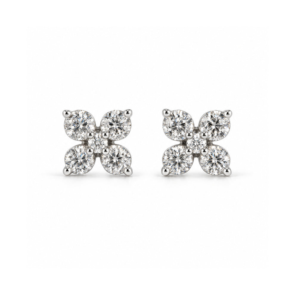 Flower shaped earring white gold